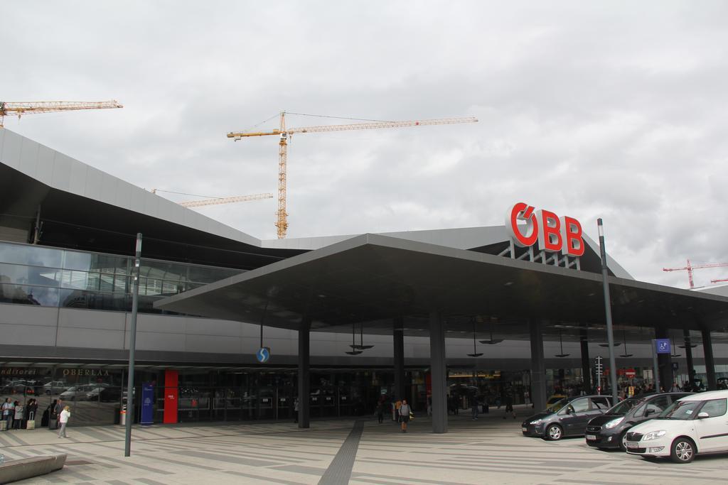 Betariel'com Hauptbahnhof Apartament *