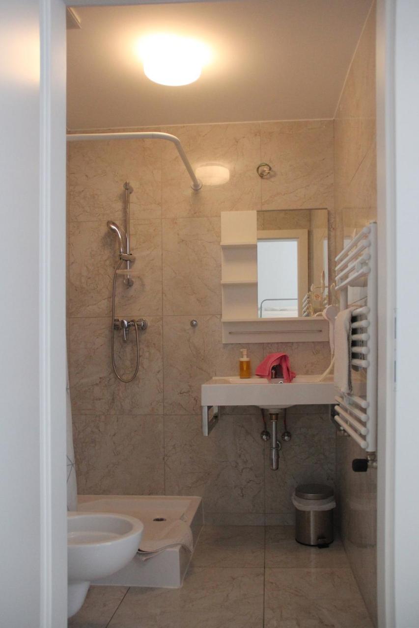 Betariel'com Hauptbahnhof Apartament *